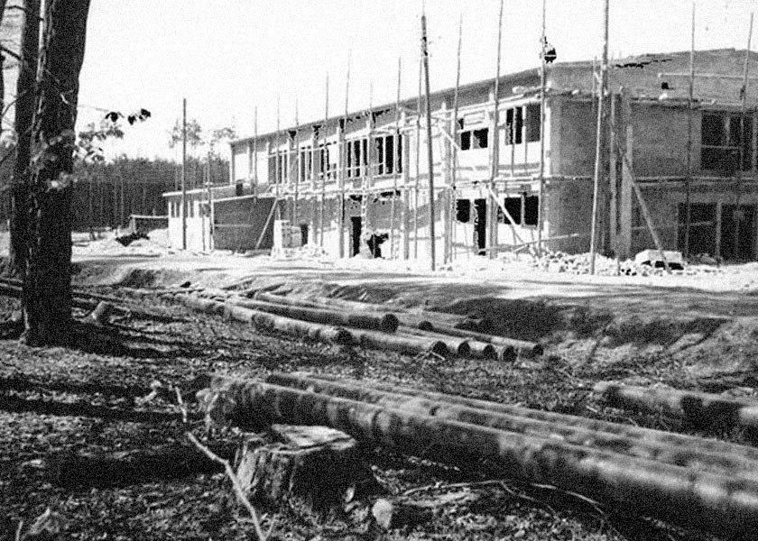 The auditorium at the Ramstein Air Base, designed by Dorsch-Gehrmann.